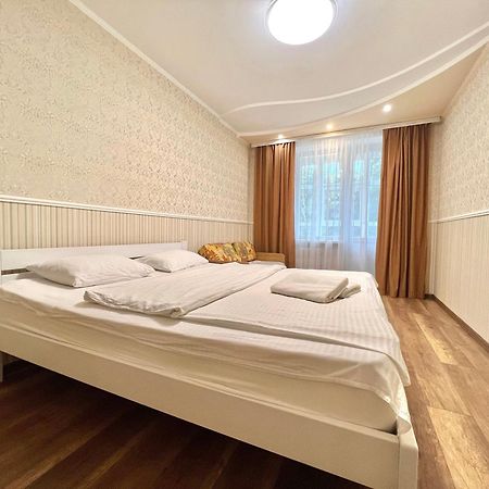 Apartpoltava 100 Квадратних Метрів Затишку В Серці Полтави, Корпусний Парк, Банківський Чек Екстер'єр фото