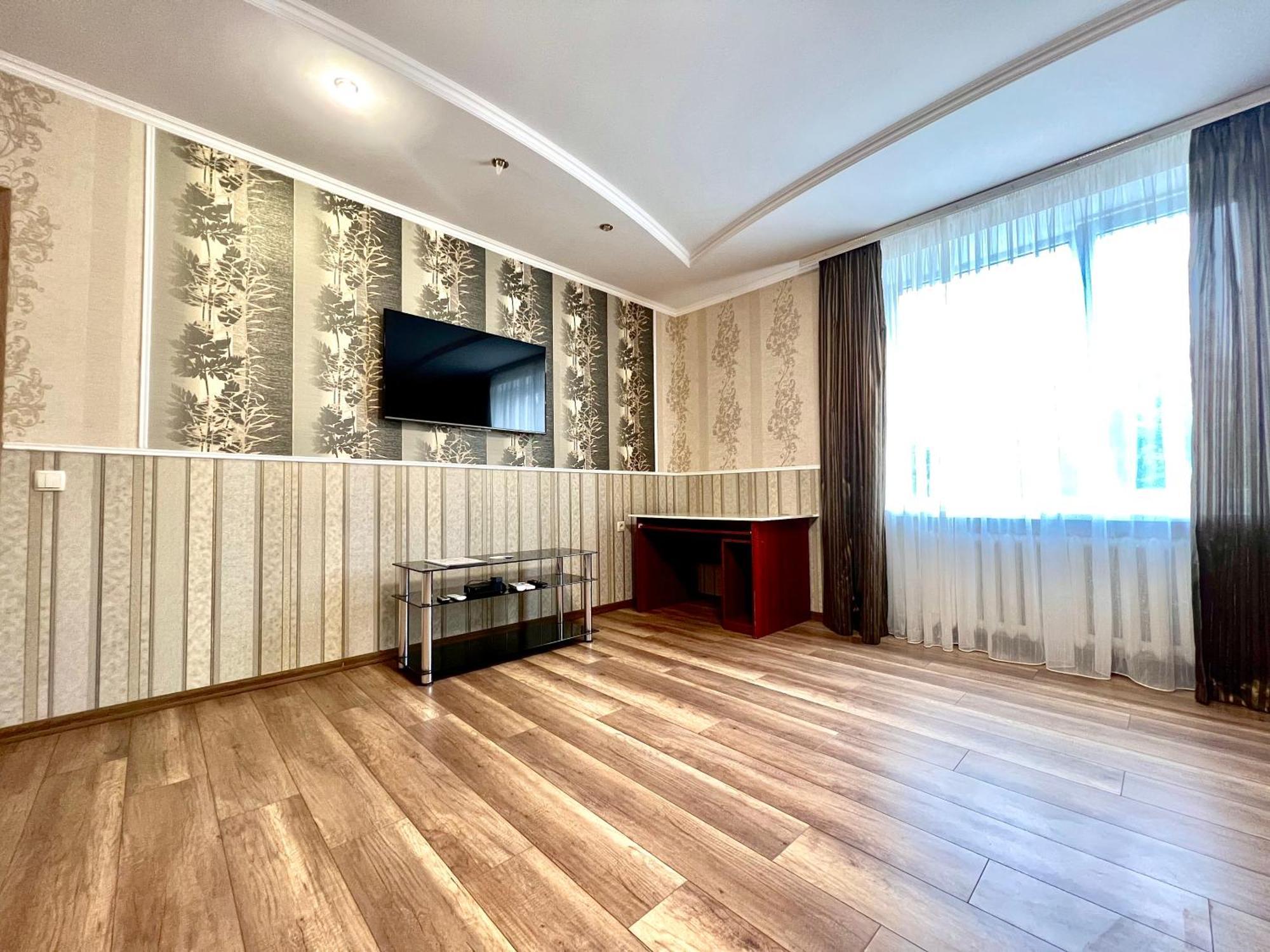 Apartpoltava 100 Квадратних Метрів Затишку В Серці Полтави, Корпусний Парк, Банківський Чек Екстер'єр фото